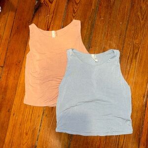 2 tank tops a little cropped